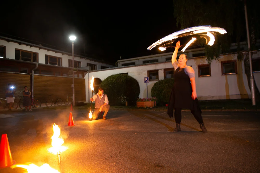 Read more about the article How to Safely Enjoy Fire Dance Performances