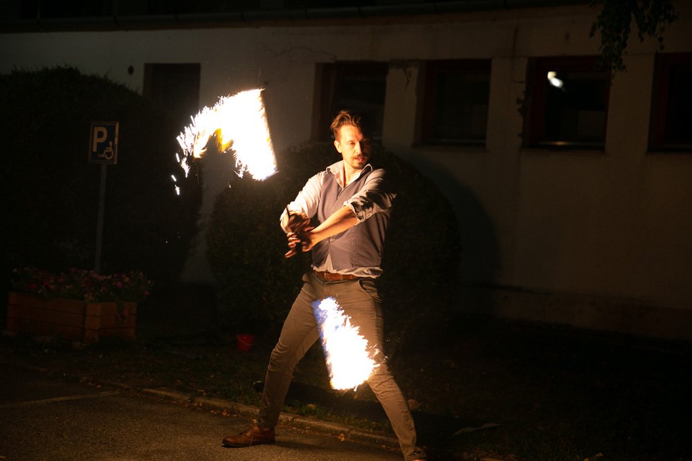 Read more about the article How to Train Like a Professional Fire Dancer