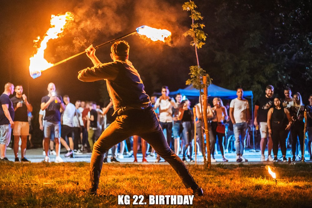 You are currently viewing How to Organize a Fire Dance Workshop or Training Event