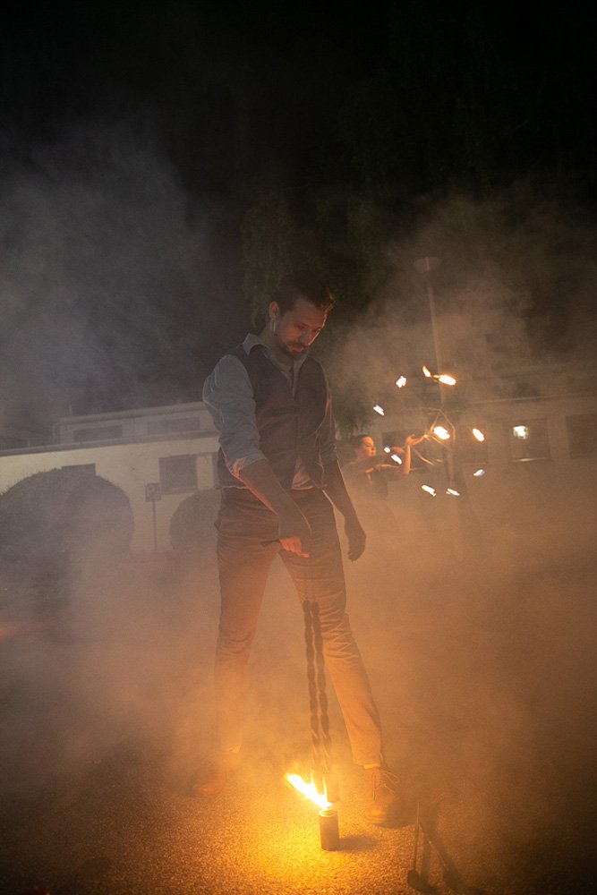 You are currently viewing How Fire Dancers Can Build a Strong Online Presence