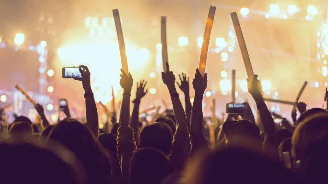 You are currently viewing How to perform fire dancing safely indoors